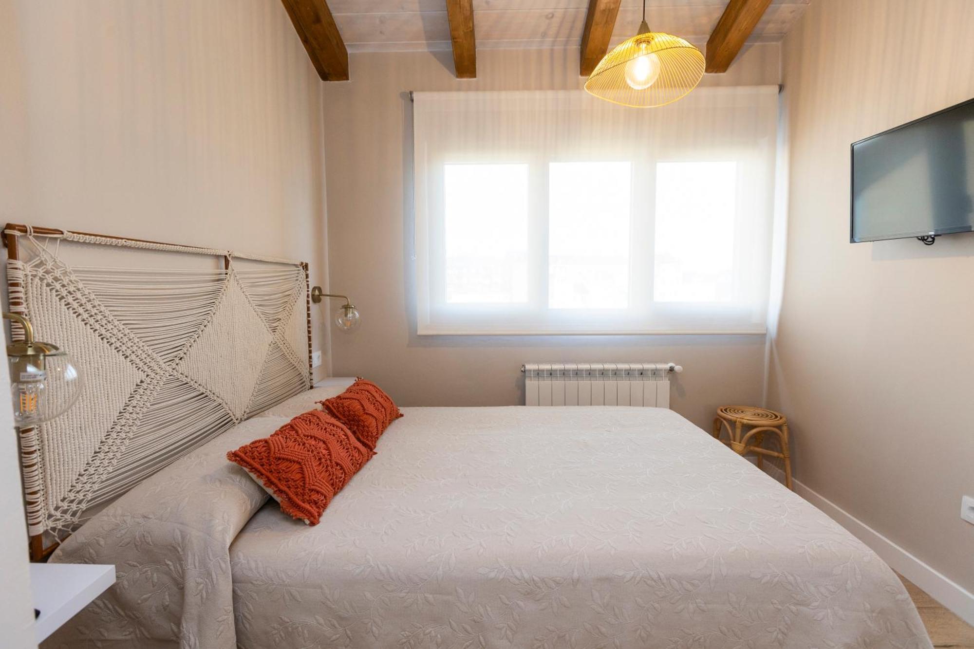 Apartamentos Gurugu Рибадео Екстериор снимка
